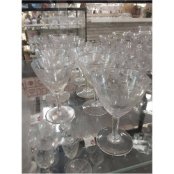LOT 12 VERRES A LIQUEUR 