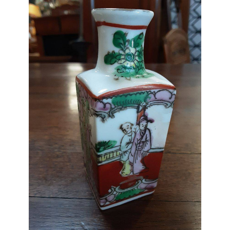 VASE ASIATIQUE