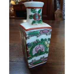 VASE ASIATIQUE