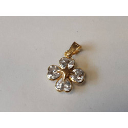 PENDENTIF OR 18K TREFLE A 4 FEUILLES ZIRCON 1.10GR