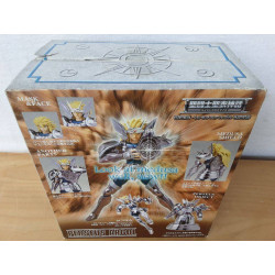 FIGURINE SAINT SEIYA ARGOL DE PERSÉE  LE CHEVALIER D\'ARGENT BANDAI