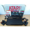 CONSOLE ATARI 2600 ( BOITE ABIMÉE - CONSOLE TRÈS PROPRE )