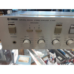 AMPLI YAMAHA A-500                    70W PAR CANAL SOUS 8 OHMS
