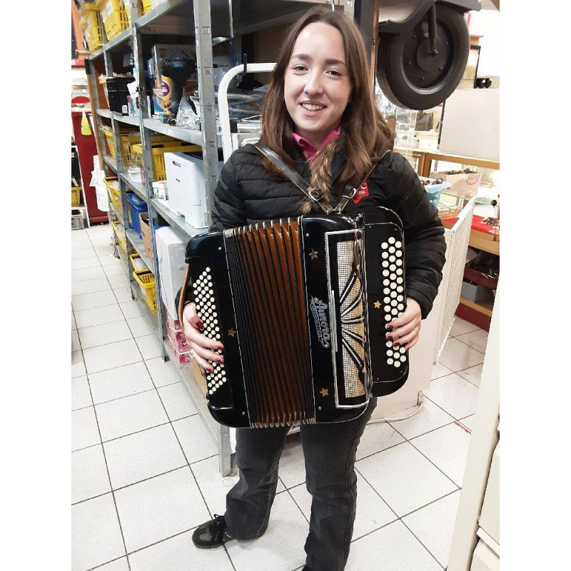 ACCORDÉON CHROMATIQUE AURORA STRADELLA ITALIA 80 BASSES NOIR