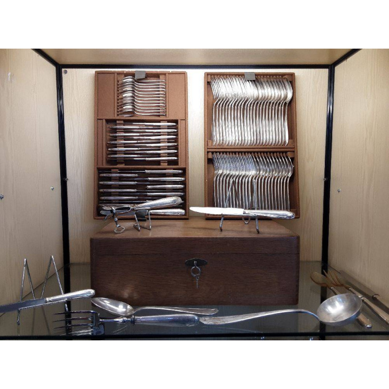 MÉNAGÈRE 92 PIÈCES MÉTAL ARGENTÉ COFFRET CHENE 