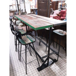 MANGE DEBOUT     +6 CHAISES...