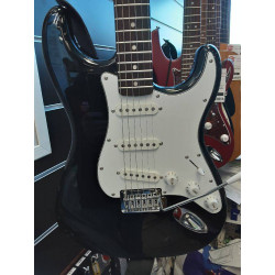 GUITARE SQUIER STRATOCASTER BY FENDER
